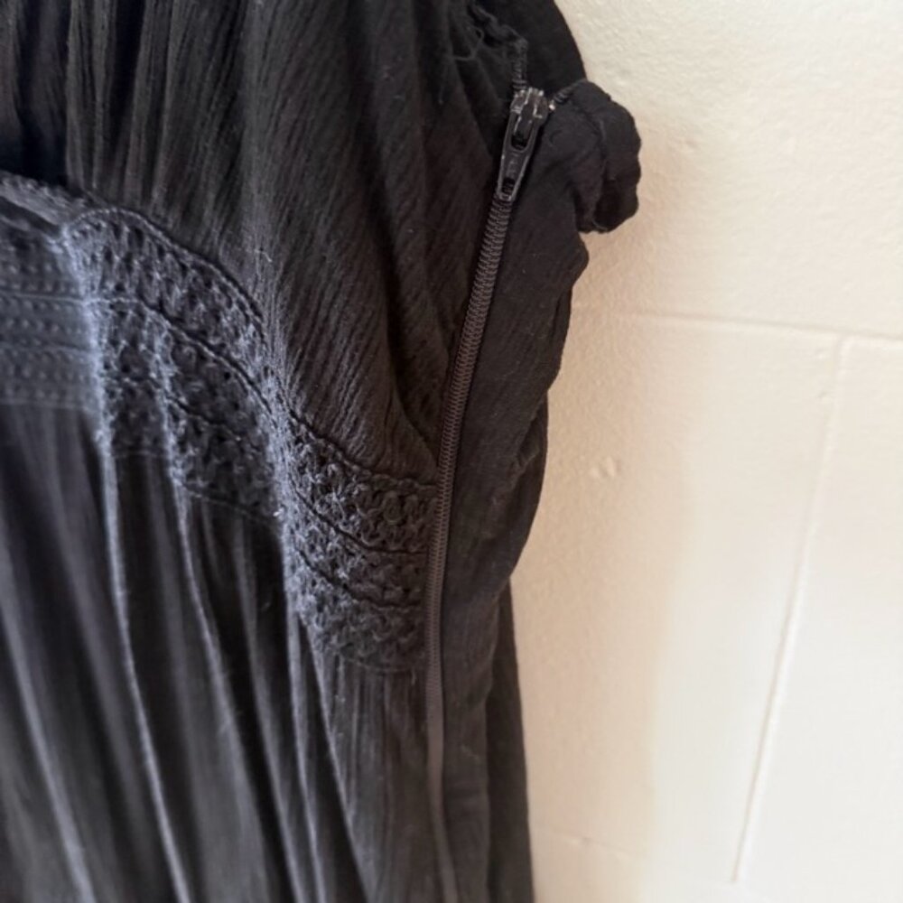Le Chateau | Cotton & Crochet Black Boho Strappy Maxi Dress | Size Medium - Picture 5 of 9